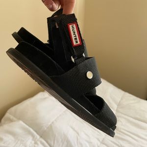 Hunter sandals